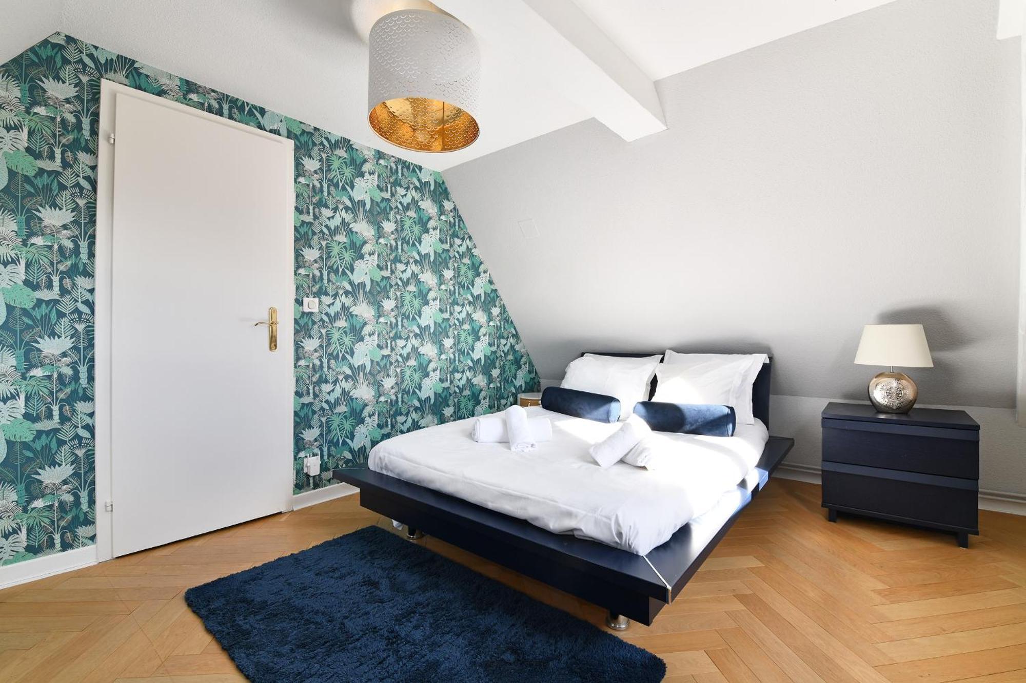 Romantique Appartement Fly Me To The Moon Colmar Esterno foto
